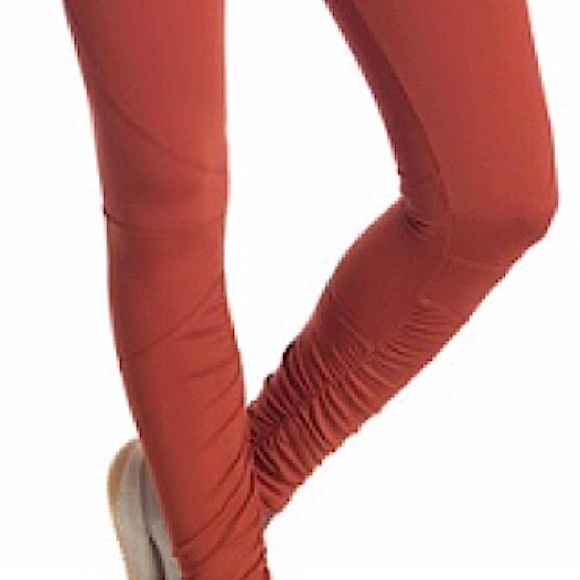 FP MOVEMENT Sienna Freeform Legging Small NWT - Picture 7 of 10